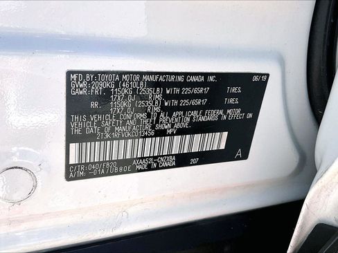 Used 2019 Toyota RAV4 LE image 35