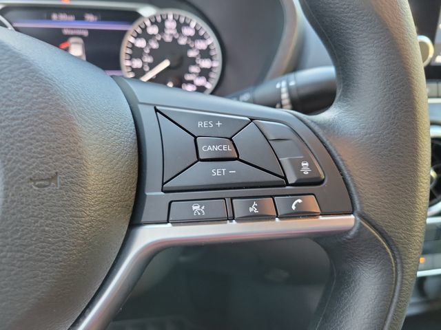 Used 2025 Nissan Sentra SV FWD image 28