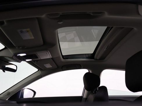 Certified 2025 Honda Accord SE image 20