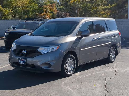 Used 2015 Nissan Quest S image 10