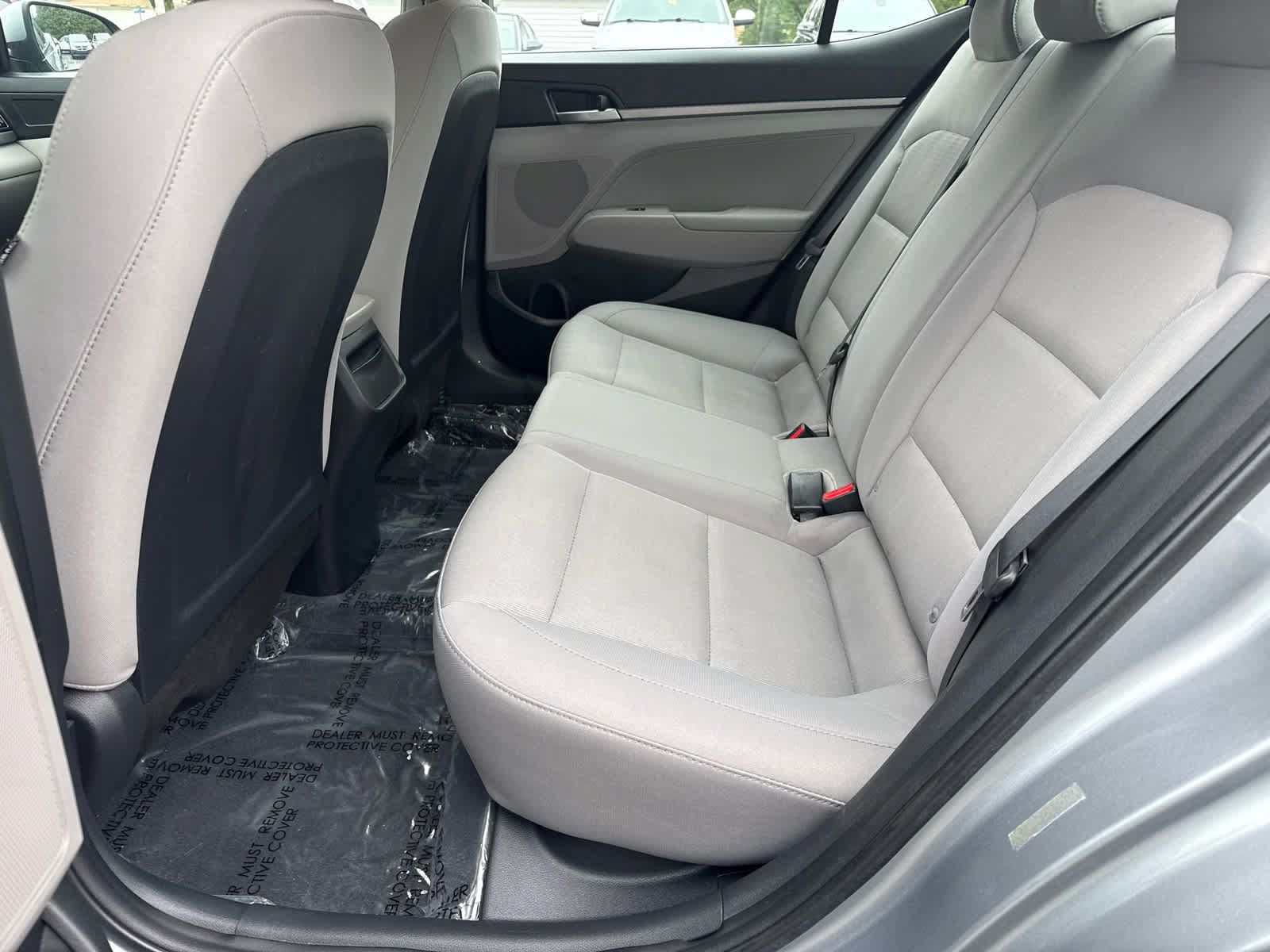 Used 2017 Hyundai Elantra SE FWD image 13