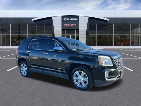 Used 2017 GMC Terrain SLE w/ Technology Package image 7