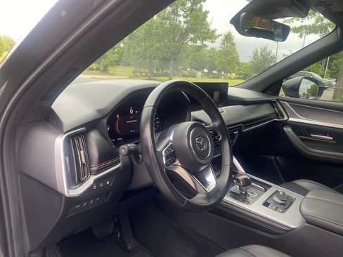 Used 2024 MAZDA CX-90 Plug-In Hybrid w/ Premium Plus AWD/4WD image 17