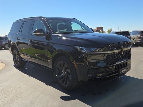 New 2025 Lincoln Navigator Reserve w/ Jet Appearance Package image 6