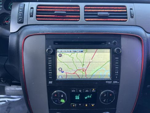 Used 2013 Chevrolet Silverado 1500 LTZ image 20