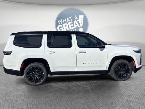 New 2026 Jeep Grand Wagoneer Summit w/ Premium Group III AWD/4WD image 2