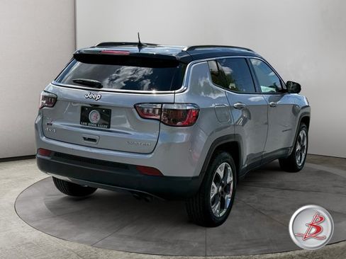 Used 2019 Jeep Compass Limited AWD/4WD image 7
