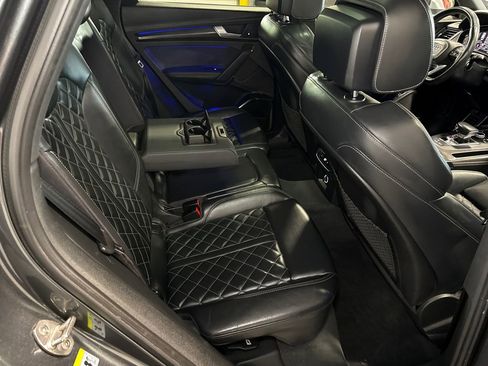 Used 2018 Audi SQ5 Prestige w/ Prestige Package AWD/4WD image 15