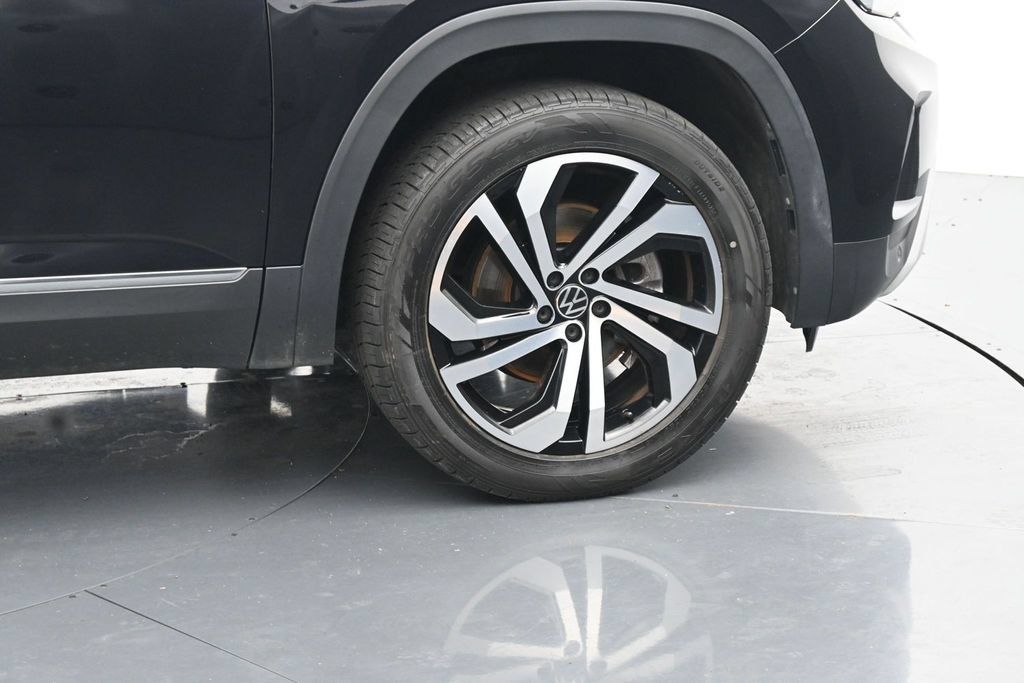 Used 2022 Volkswagen Atlas SEL AWD/4WD image 11