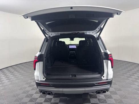 New 2026 Chevrolet Traverse LT AWD/4WD image 22