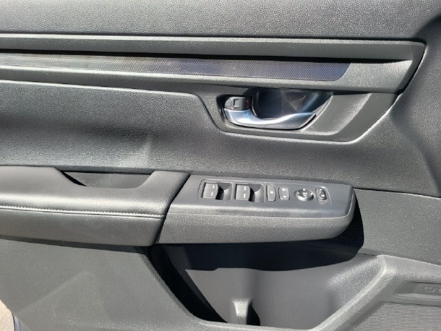 Used 2025 Honda CR-V LX image 14