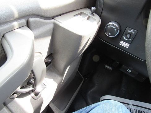 Used 2022 GMC Savana 3500 Extended w/ Power Convenience Package image 35