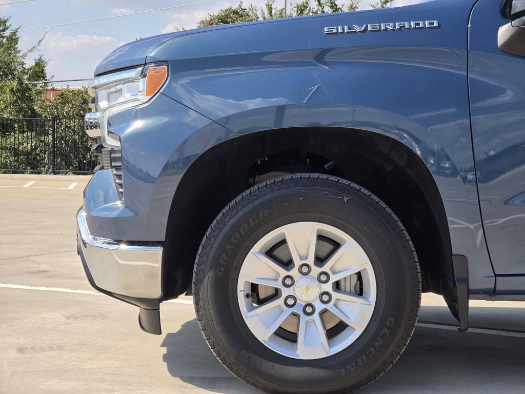 Used 2024 Chevrolet Silverado 1500 LT RWD image 7