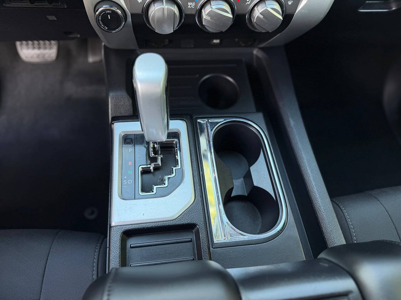 Used 2017 Toyota Tundra SR5 w/ TRD Off Road Package AWD/4WD image 30