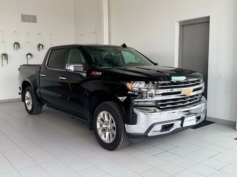 Used 2020 Chevrolet Silverado 1500 LTZ w/ LTZ Premium Package image 35