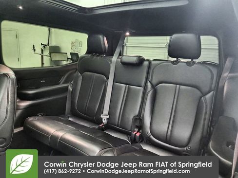 Used 2024 Jeep Wagoneer Series II image 25