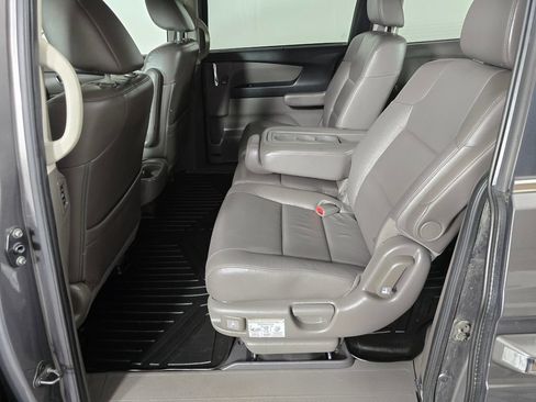 Used 2015 Honda Odyssey EX-L image 19