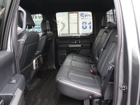 Used 2022 Ford F250 Platinum w/ FX4 Off-Road Package image 22