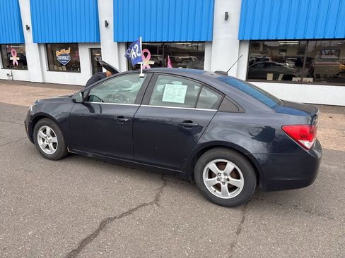 Used 2016 Chevrolet Cruze LT image 11