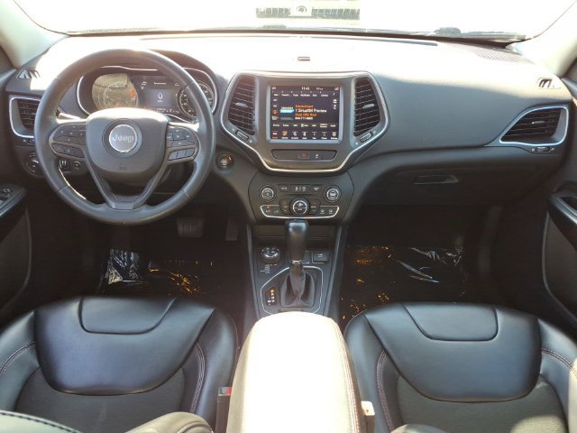 Used 2022 Jeep Cherokee Trailhawk w/ Sun, Sound & Nav Group AWD/4WD image 12