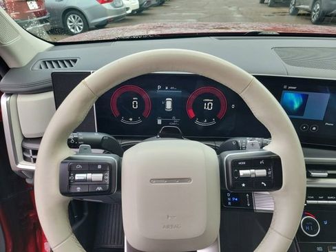 Used 2024 Hyundai Santa Fe SEL image 19