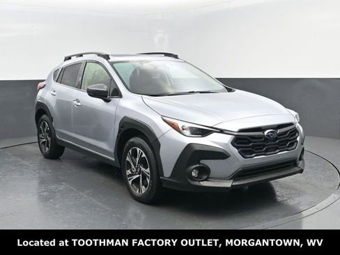 Used 2024 Subaru Crosstrek 2.0i Premium image 3