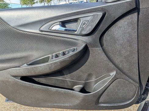 Used 2023 Chevrolet Malibu LT image 18