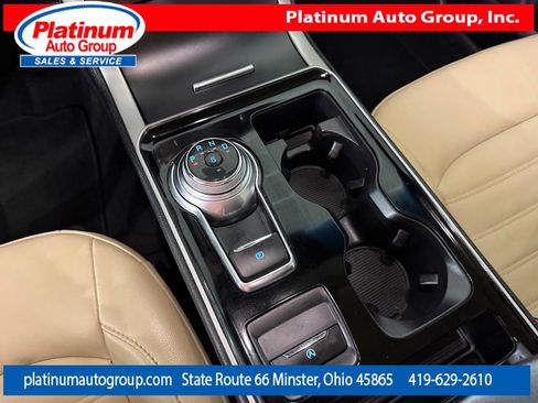 Used 2019 Ford Edge SEL w/ Equipment Group 201A FWD image 21