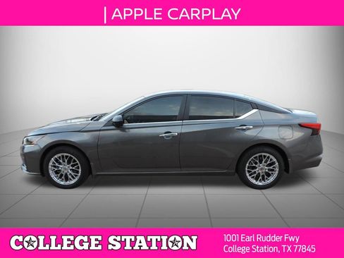 Used 2025 Nissan Altima 2.5 S FWD image 7