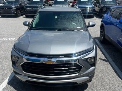 Used 2025 Chevrolet TrailBlazer LT w/ Driver Confidence Package