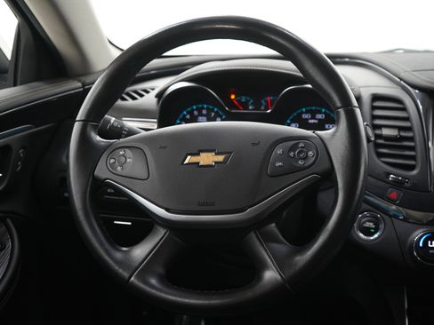 Used 2018 Chevrolet Impala Premier FWD image 15