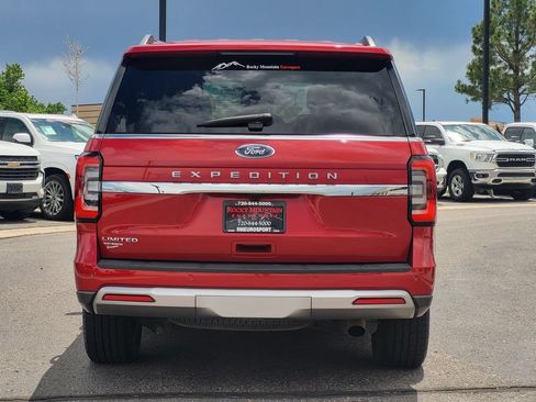 Used 2022 Ford Expedition Limited AWD/4WD image 5