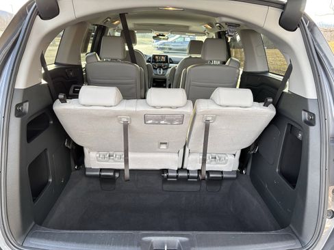 Used 2024 Honda Odyssey EX-L image 12