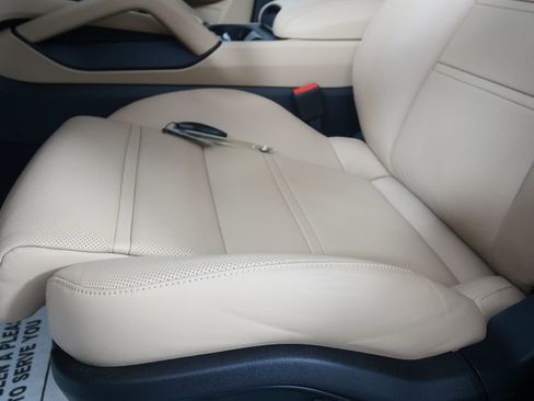 Used 2026 Porsche Cayenne E-Hybrid image 10