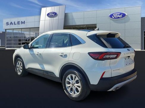 Certified 2023 Ford Escape Active w/ Tech Pack #2 AWD/4WD image 4