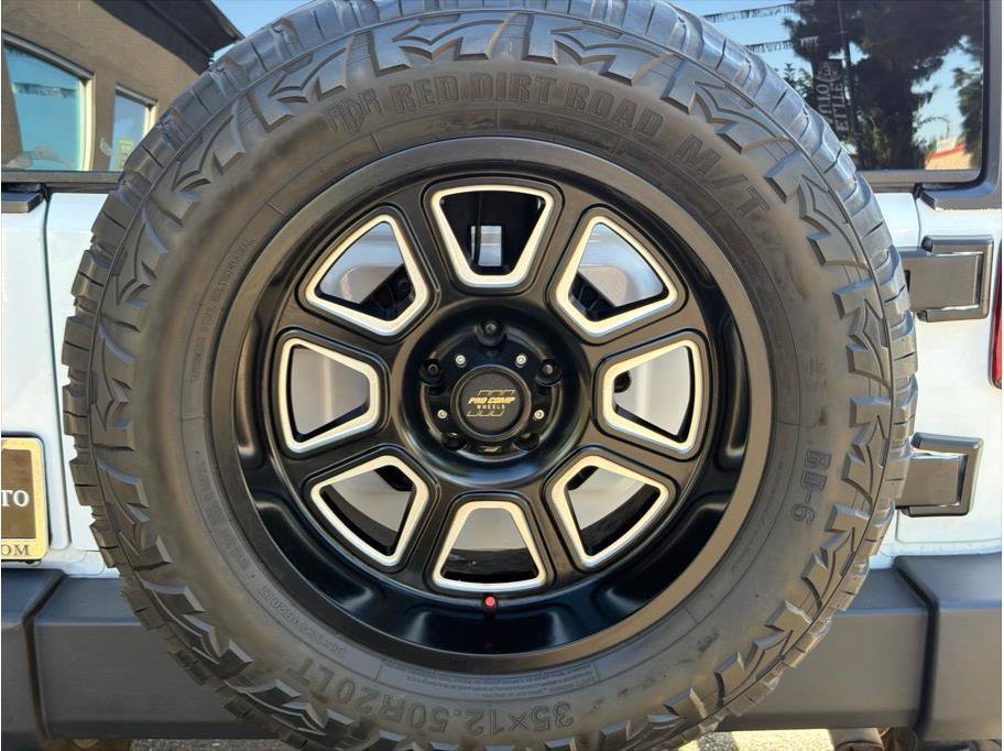 Used 2017 Jeep Wrangler Unlimited Sport w/ Quick Order Package 24S AWD/4WD image 28