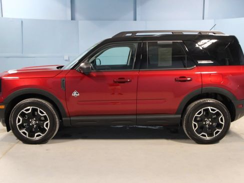 Used 2025 Ford Bronco Sport Outer Banks w/ Outer Banks Tech Package+ AWD/4WD image 26