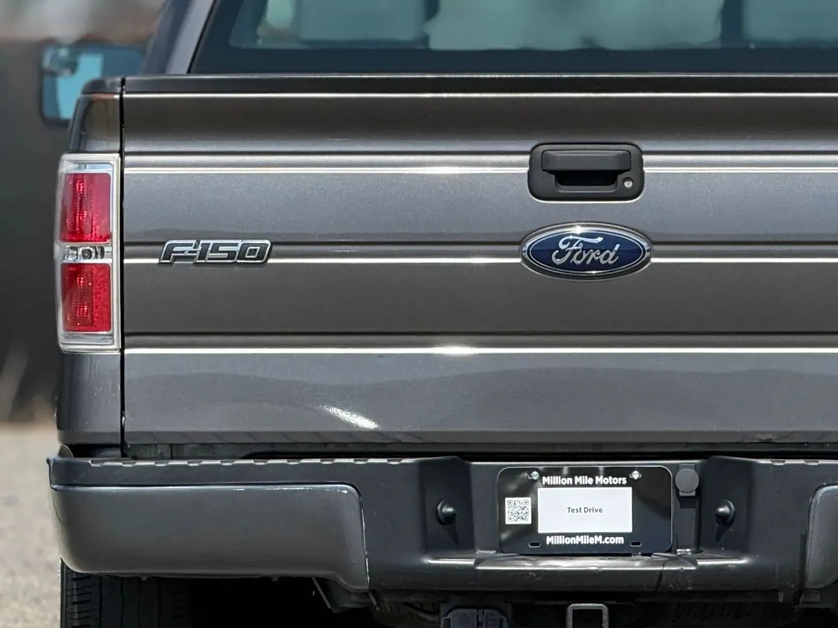 Used 2014 Ford F150 STX w/ Equipment Group 201A Mid AWD/4WD image 13