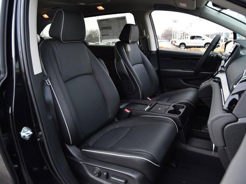 New 2026 Honda Odyssey Elite image 23