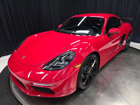Used 2022 Porsche 718 Cayman image 49
