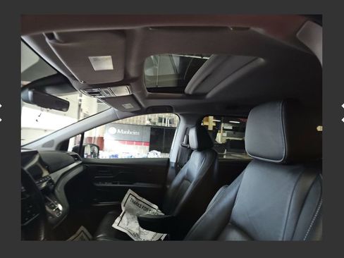 Used 2024 Honda Odyssey EX-L image 30