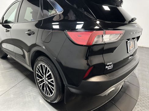 Used 2022 Ford Escape SE w/ Convenience Package image 10