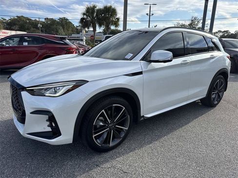 Used 2024 INFINITI QX50 Sport image 7