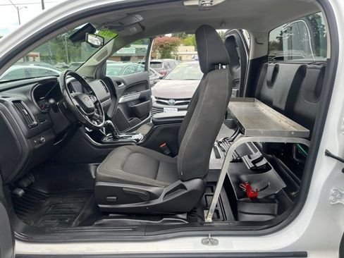 Used 2021 Chevrolet Colorado LT w/ Fleet Safety Package image 14