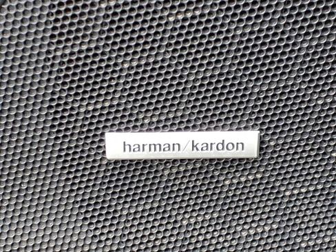 Used 2017 Subaru Forester 2.5i Touring image 11