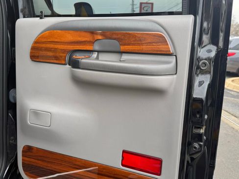 Used 1999 Ford F350 4x4 Crew Cab DRW Super Duty image 45