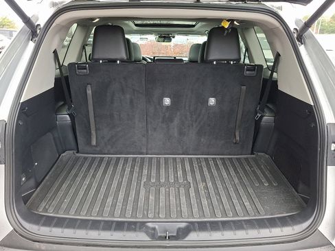 Used 2024 Toyota Grand Highlander Limited image 33