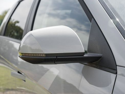 New 2025 Hyundai Ioniq 5 SEL image 13