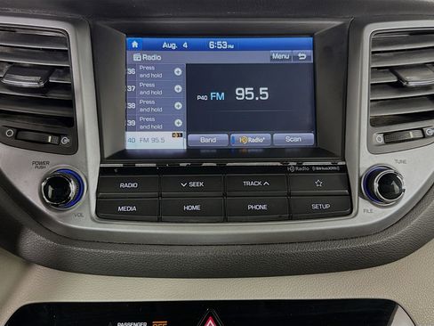 Used 2018 Hyundai Tucson SEL image 17