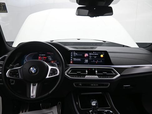 Certified 2023 BMW X5 M50i w/ Executive Package image 33